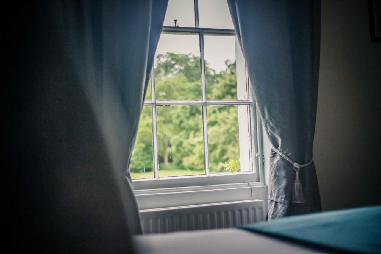 Caistor Hall Arminghall Экстерьер фото